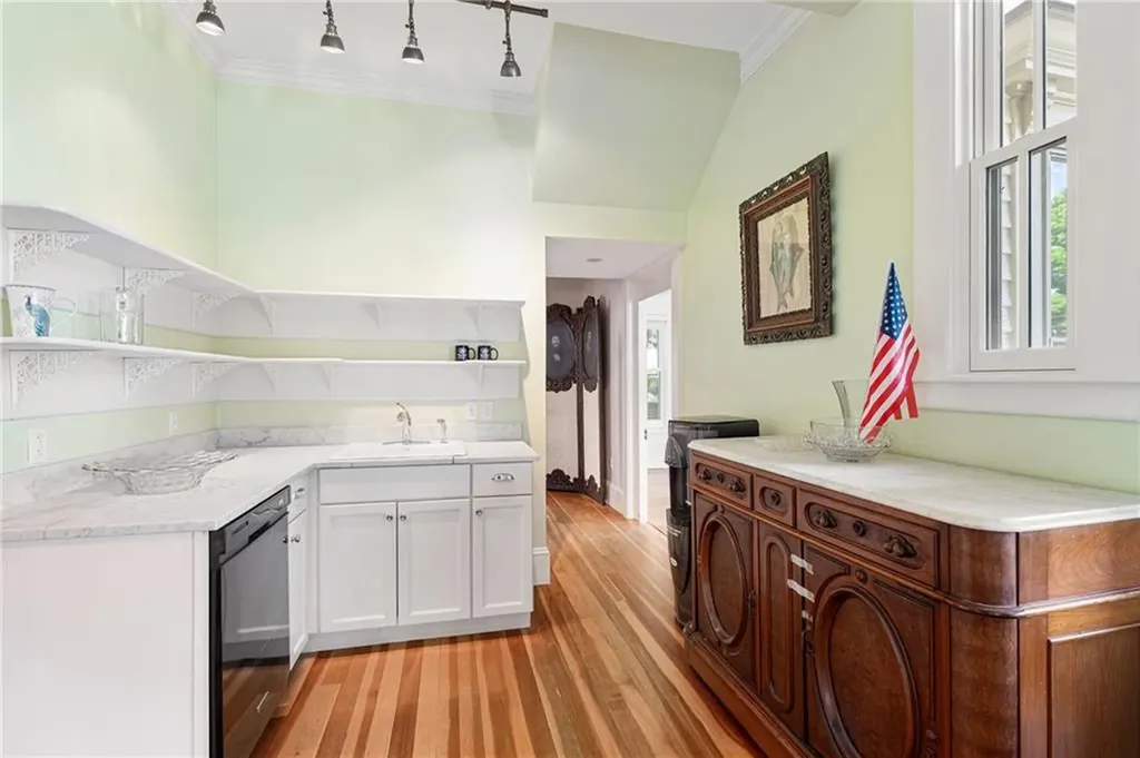 41 Ocean Road Narragansett RI 02882