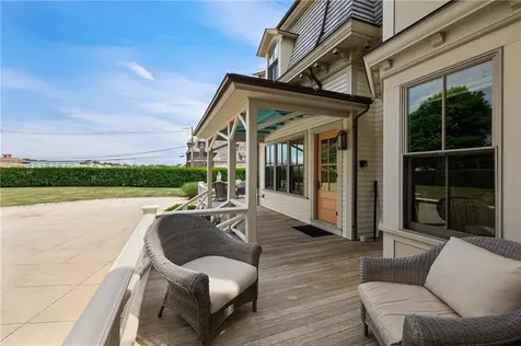 41 Ocean Road Narragansett RI 02882