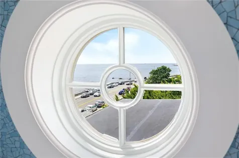 41 Ocean Road Narragansett RI 02882