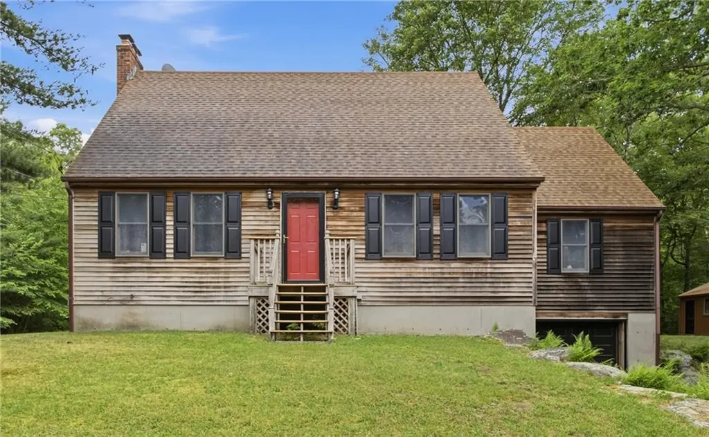 519 Hazard Road West Greenwich RI 02817