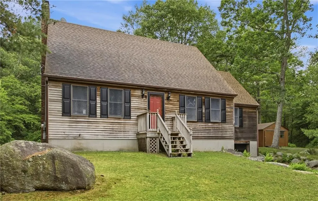 519 Hazard Road West Greenwich RI 02817