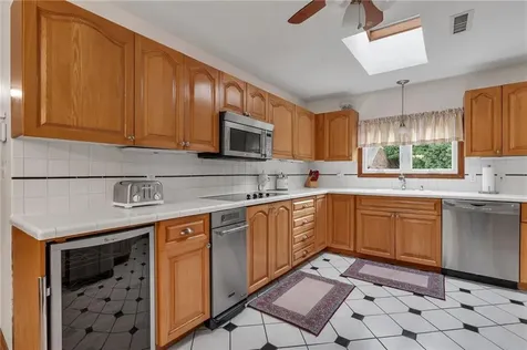 3 Douglas Circle Smithfield RI 02828
