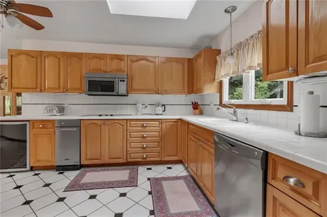 3 Douglas Circle Smithfield RI 02828