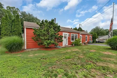 3 Douglas Circle Smithfield RI 02828