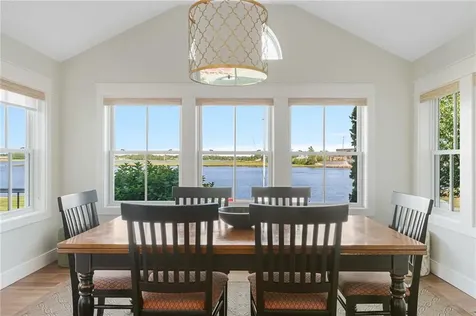 5 Hampden Street Barrington RI 02806