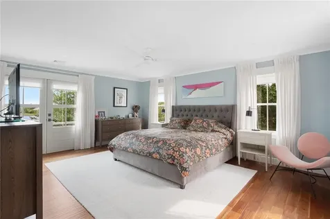 5 Hampden Street Barrington RI 02806
