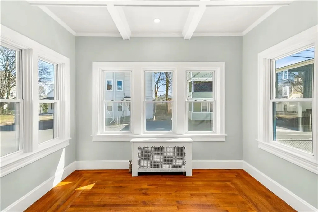 15 Redfern Street North Providence RI 02911