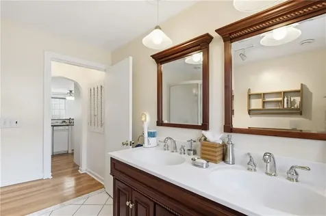 201 Randolph Avenue Tiverton RI 02878