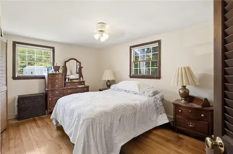 201 Randolph Avenue Tiverton RI 02878