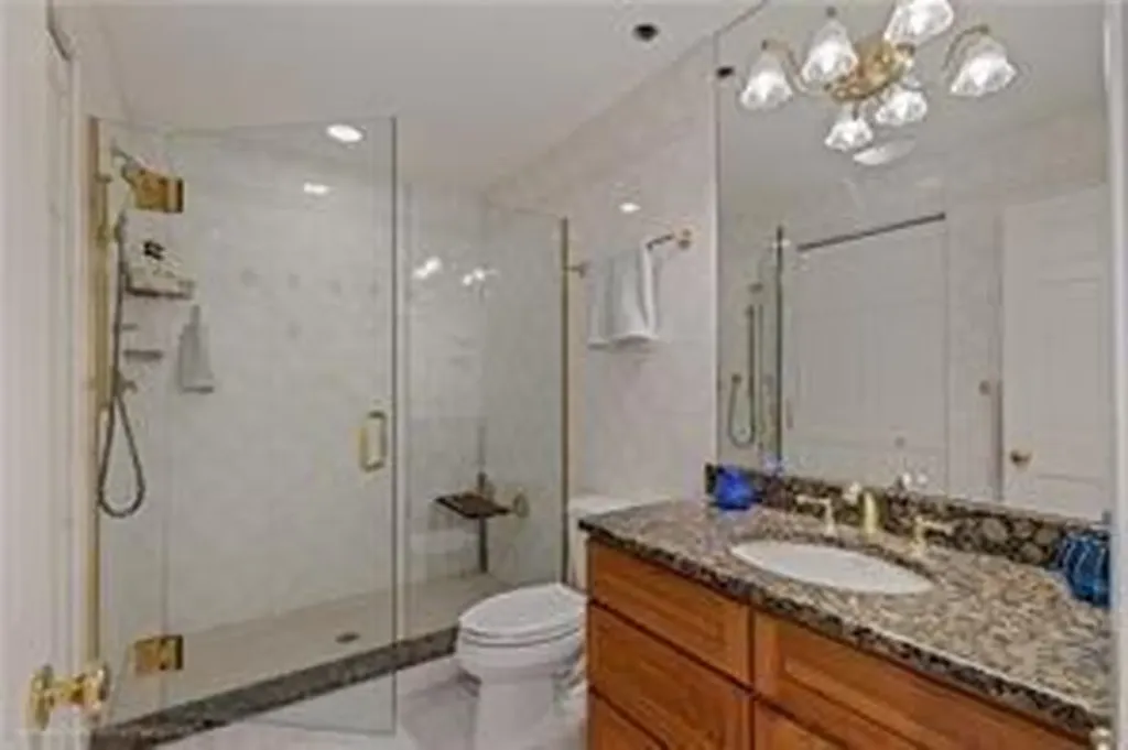 31 Coddinton Wharf Newport RI 02840
