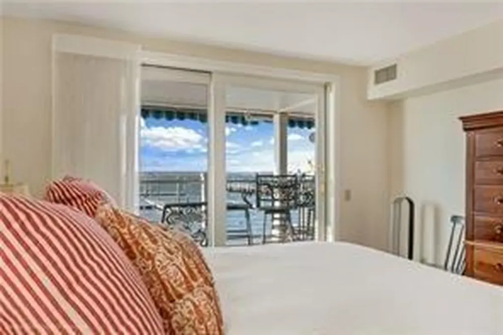 31 Coddinton Wharf Newport RI 02840