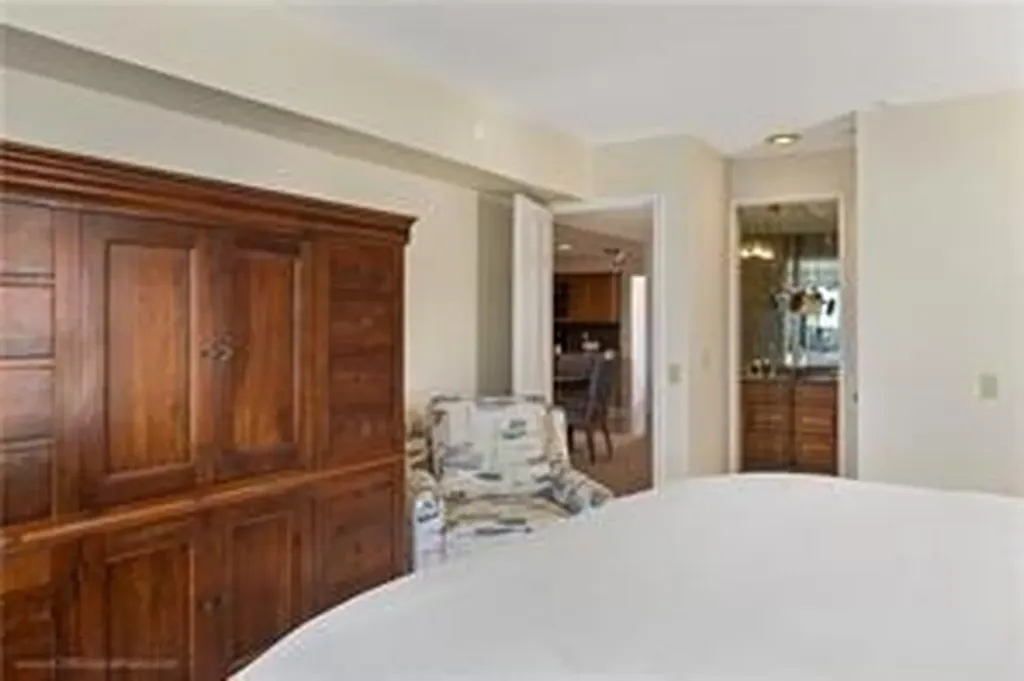 31 Coddinton Wharf Newport RI 02840