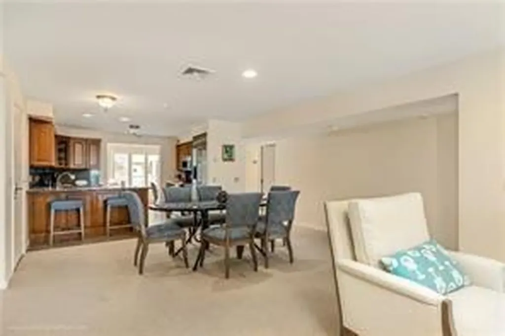 31 Coddinton Wharf Newport RI 02840