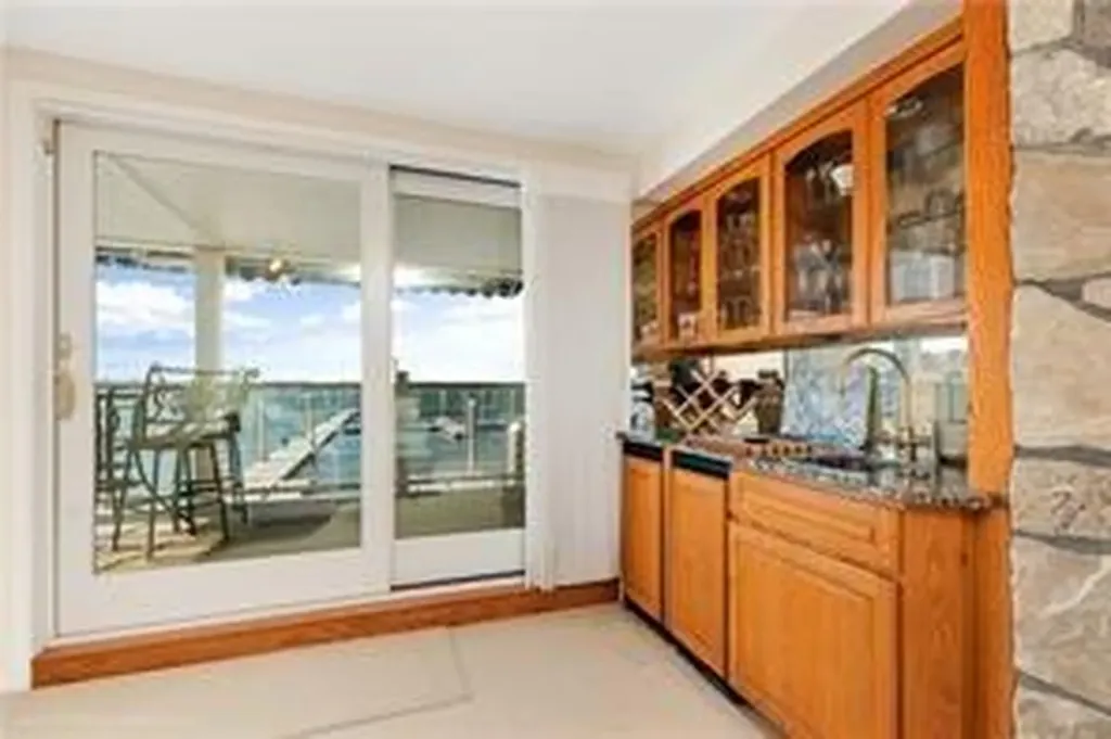 31 Coddinton Wharf Newport RI 02840