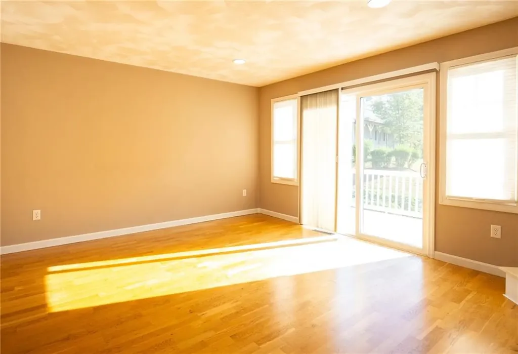 64 Red Brook Lane West Warwick RI 02893