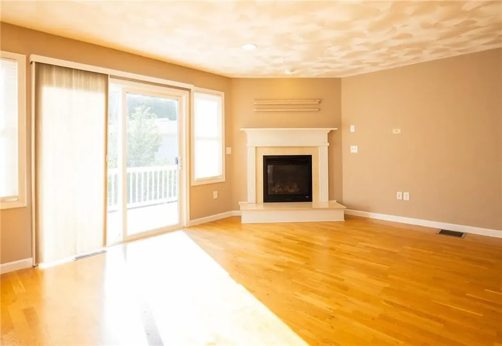 64 Red Brook Lane West Warwick RI 02893