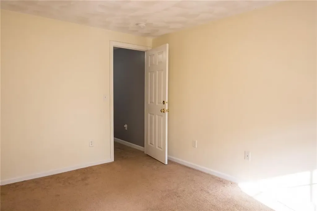 64 Red Brook Lane West Warwick RI 02893
