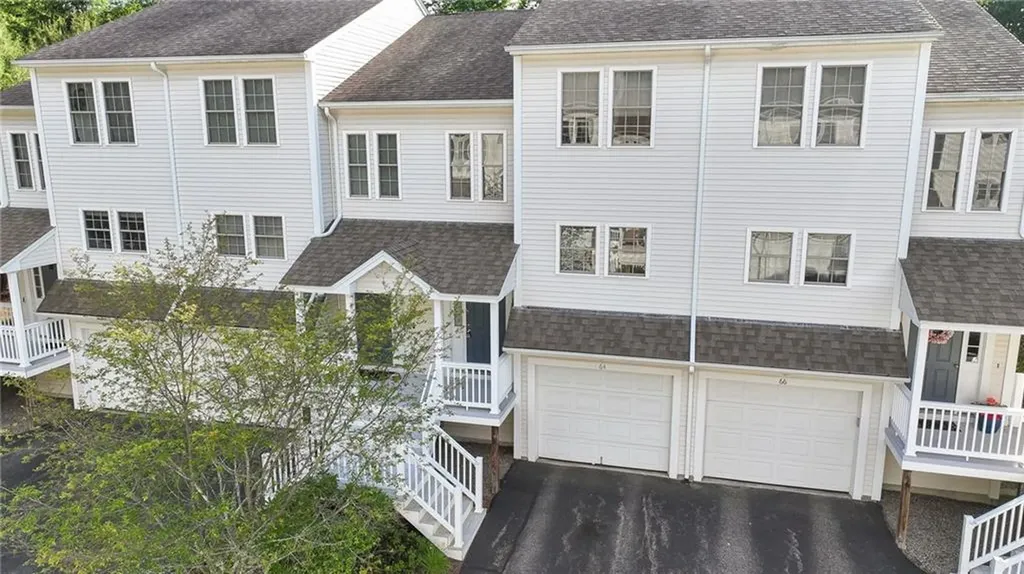 64 Red Brook Lane West Warwick RI 02893