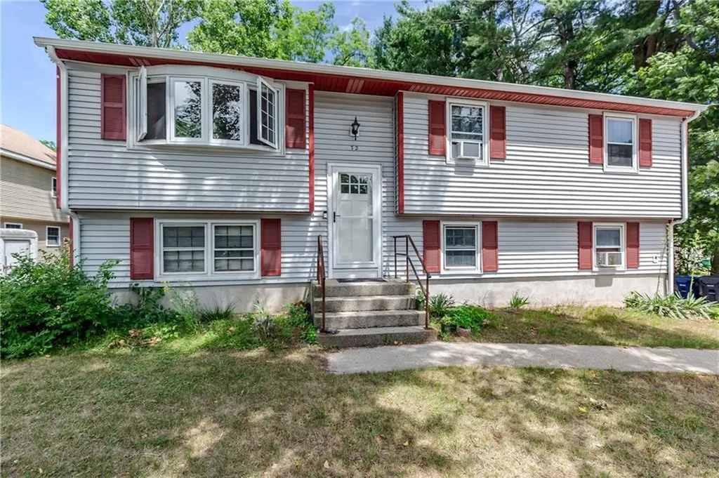 72 2nd Point Road Warwick RI 02889