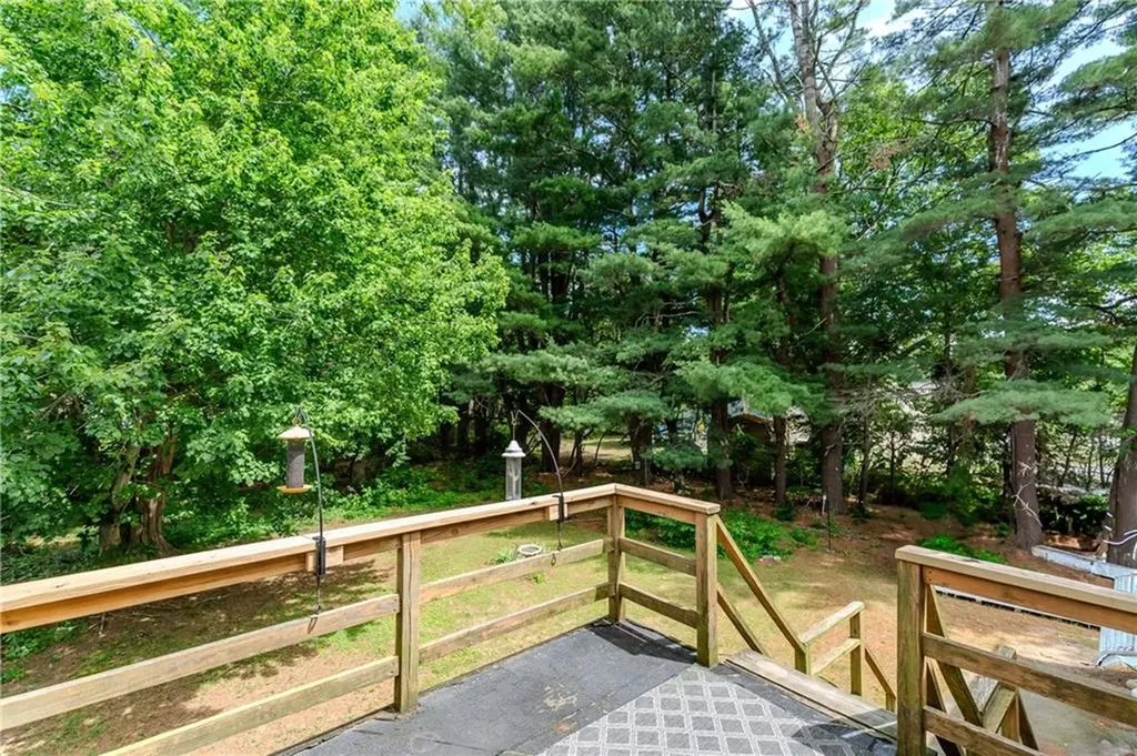 72 2nd Point Road Warwick RI 02889