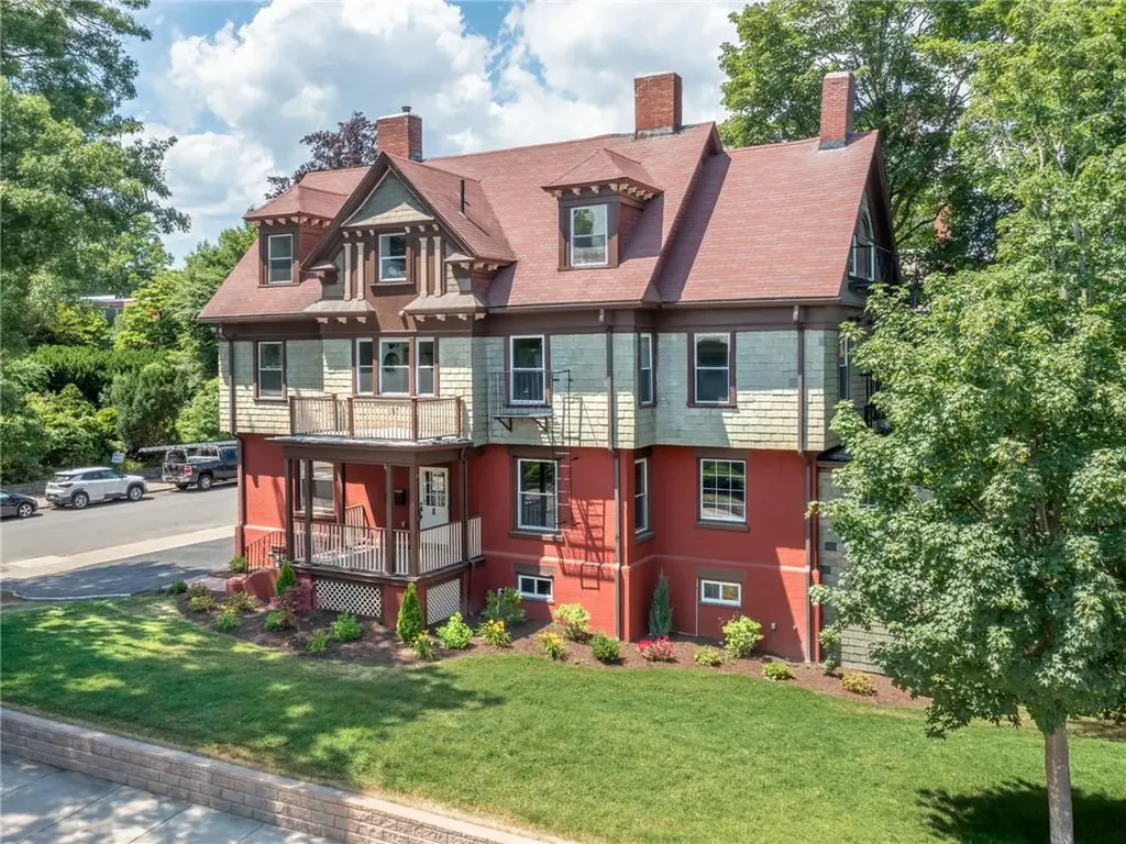 166 Waterman Street Providence RI 02906