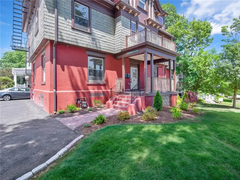 166 Waterman Street Providence RI 02906