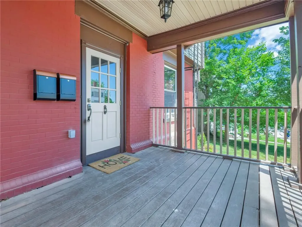 166 Waterman Street Providence RI 02906