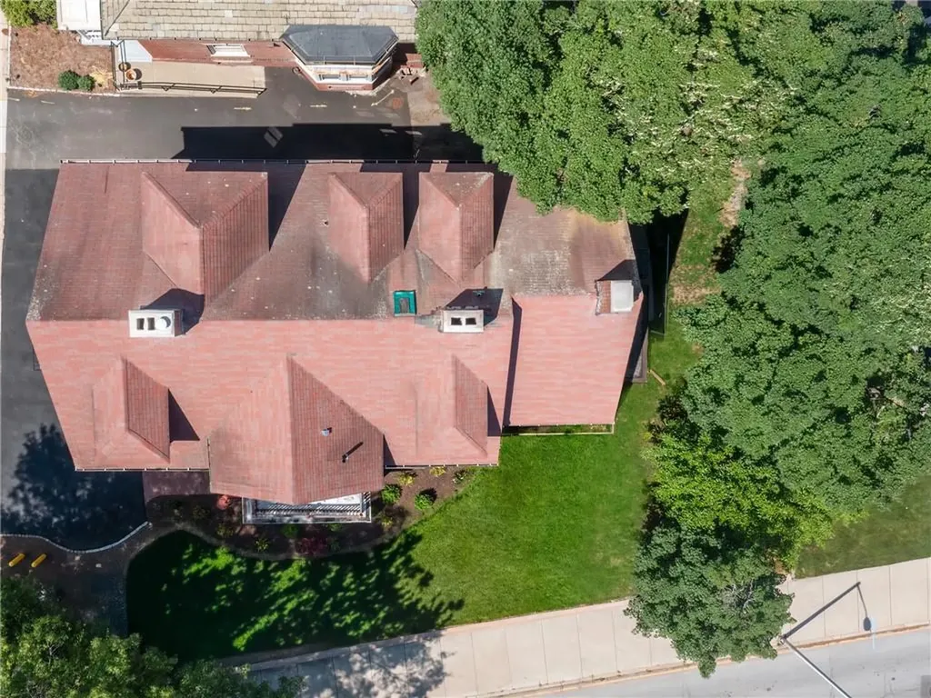 166 Waterman Street Providence RI 02906