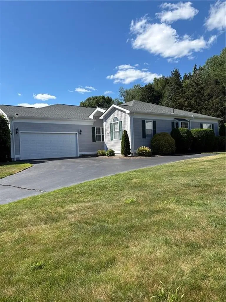 48 Orchard Meadows Drive Smithfield RI 02917
