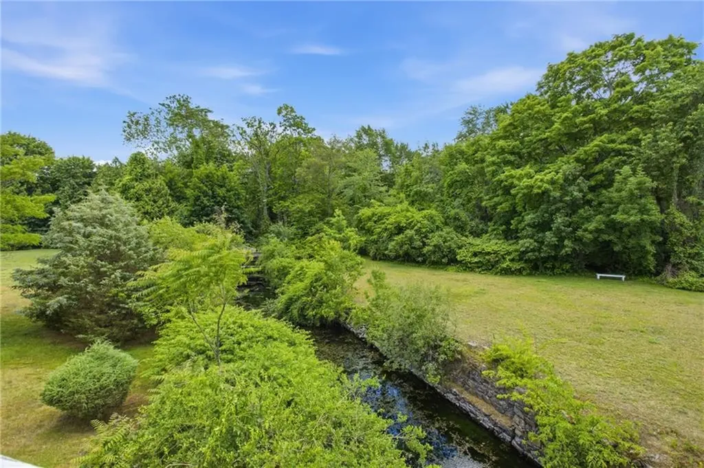 494 Woonasquatucket Avenue North Providence RI 02911