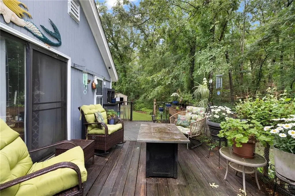 29 Weaver Road Johnston RI 02919