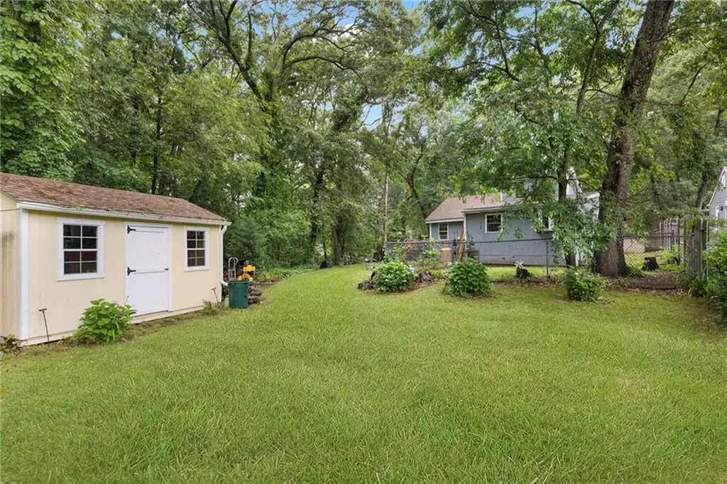 29 Weaver Road Johnston RI 02919