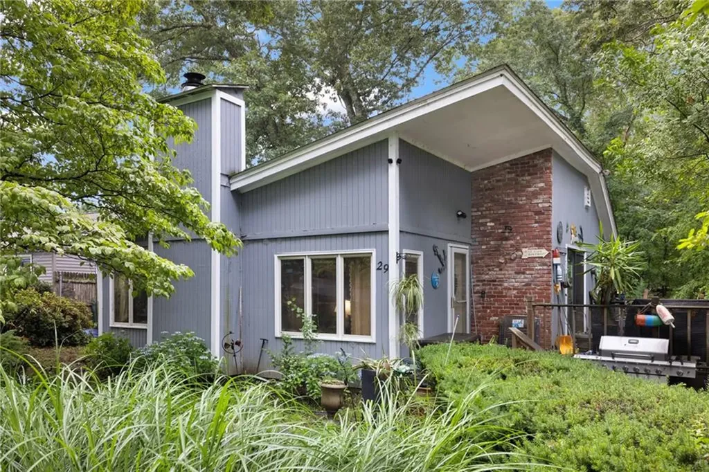 29 Weaver Road Johnston RI 02919