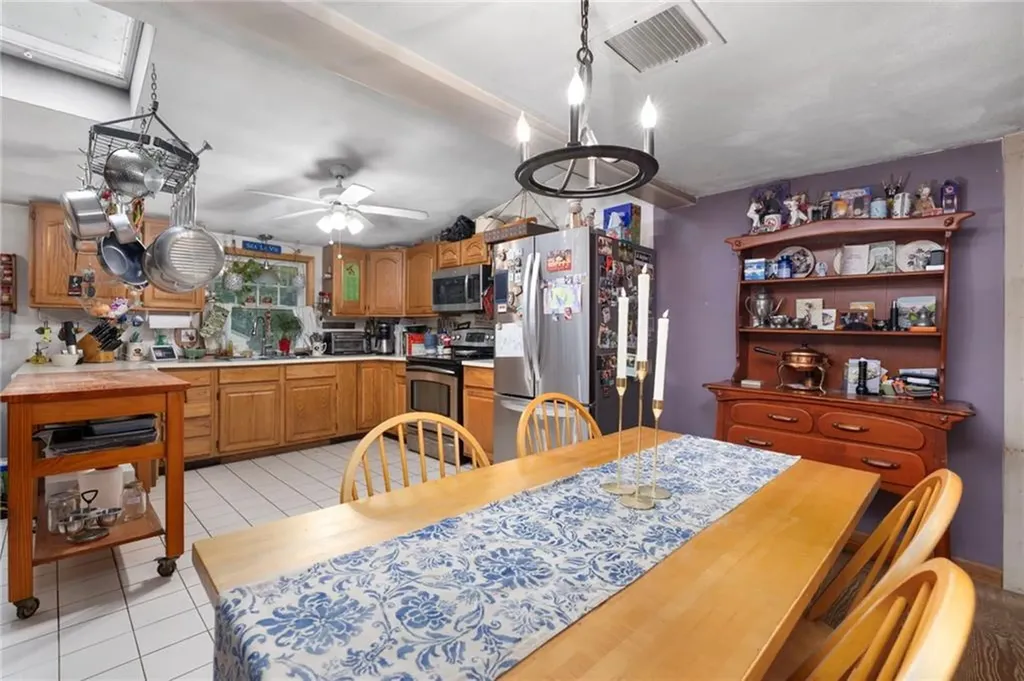 29 Weaver Road Johnston RI 02919