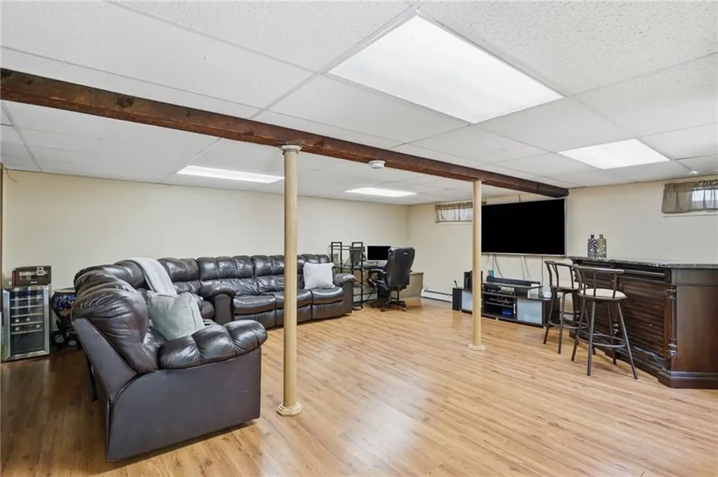 72 Fairweather Avenue Cranston RI 02910