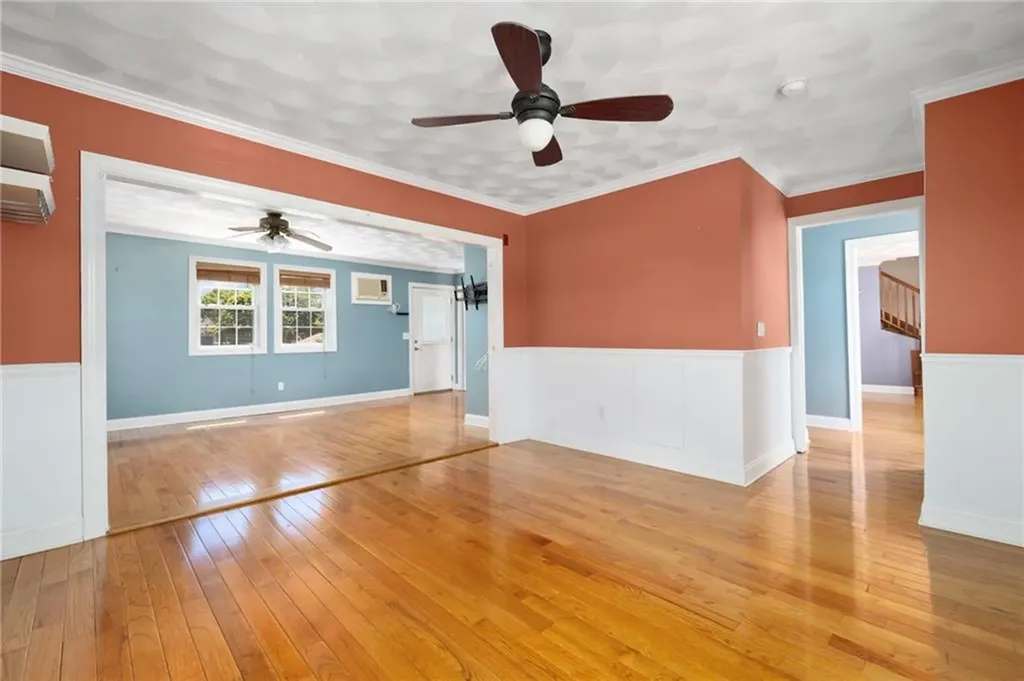 2799 Pawtucket Avenue East Providence RI 02914