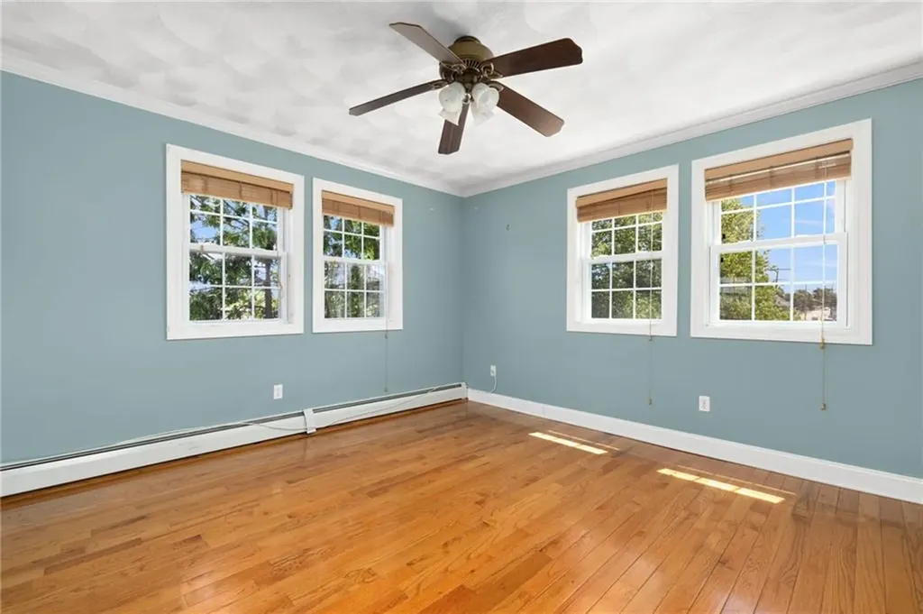 2799 Pawtucket Avenue East Providence RI 02914