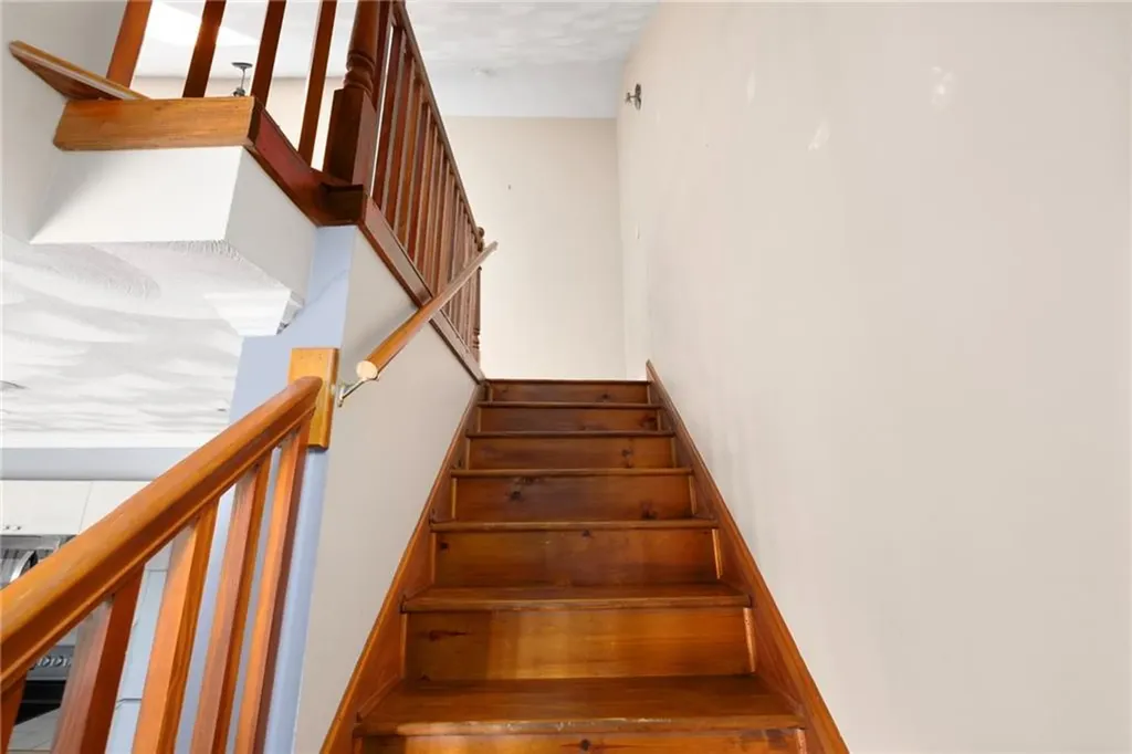 2799 Pawtucket Avenue East Providence RI 02914