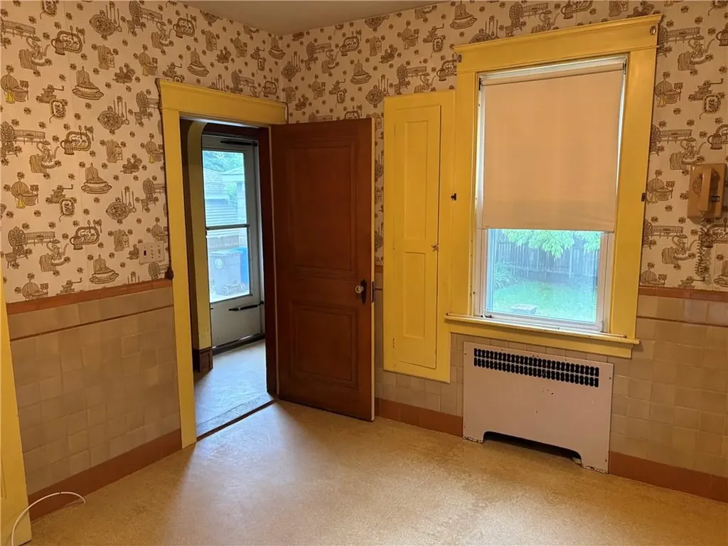 55 Stevens Road Cranston RI 02910
