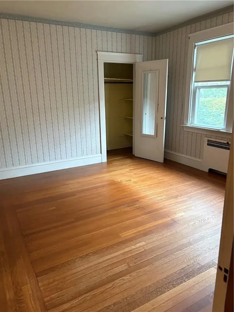55 Stevens Road Cranston RI 02910