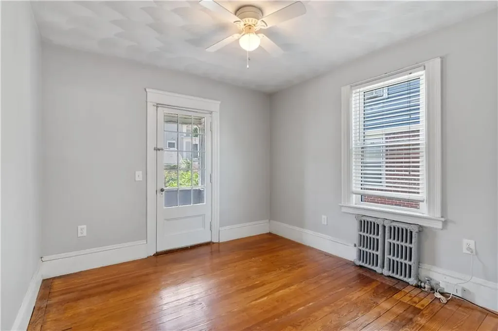 153 Irving Avenue Providence RI 02906