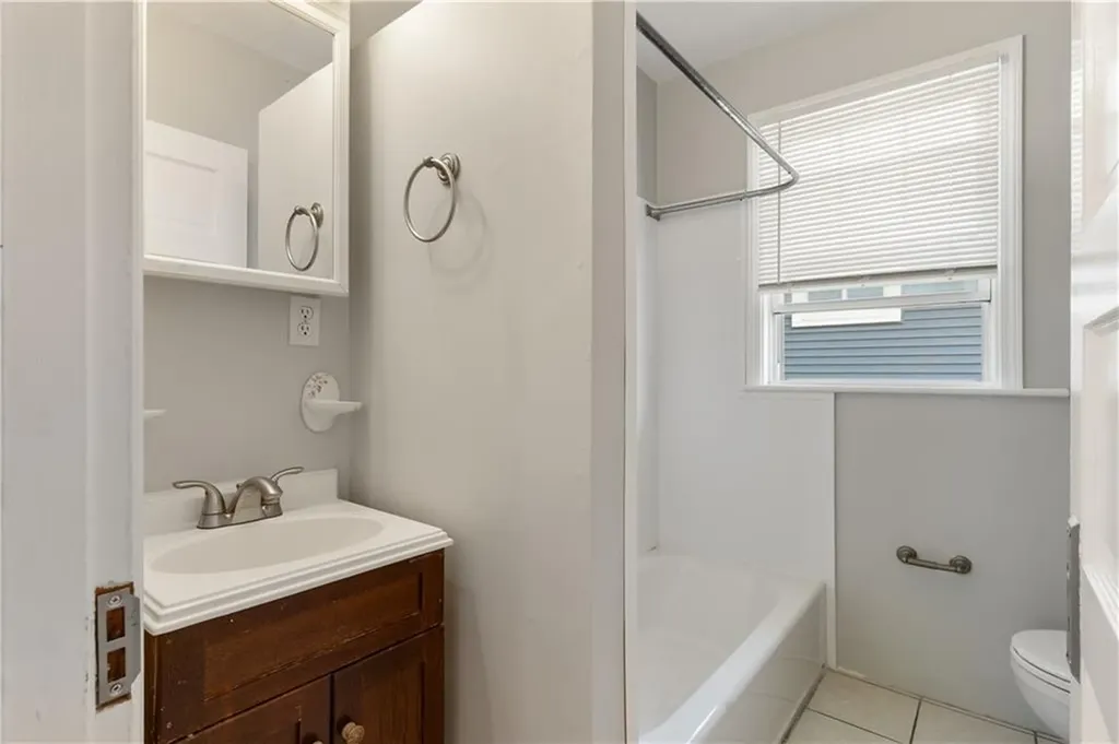 157 Irving Avenue Providence RI 02906