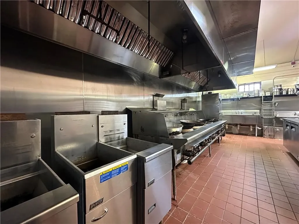 633 Charles Street Providence RI 02904