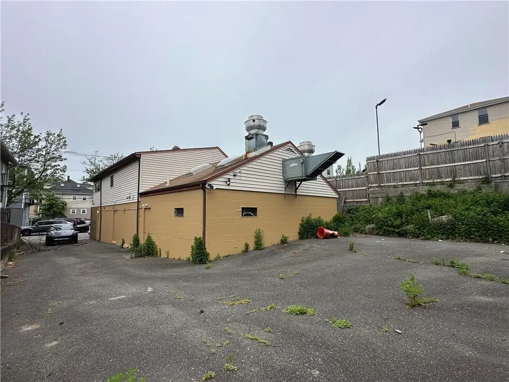 633 Charles Street Providence RI 02904