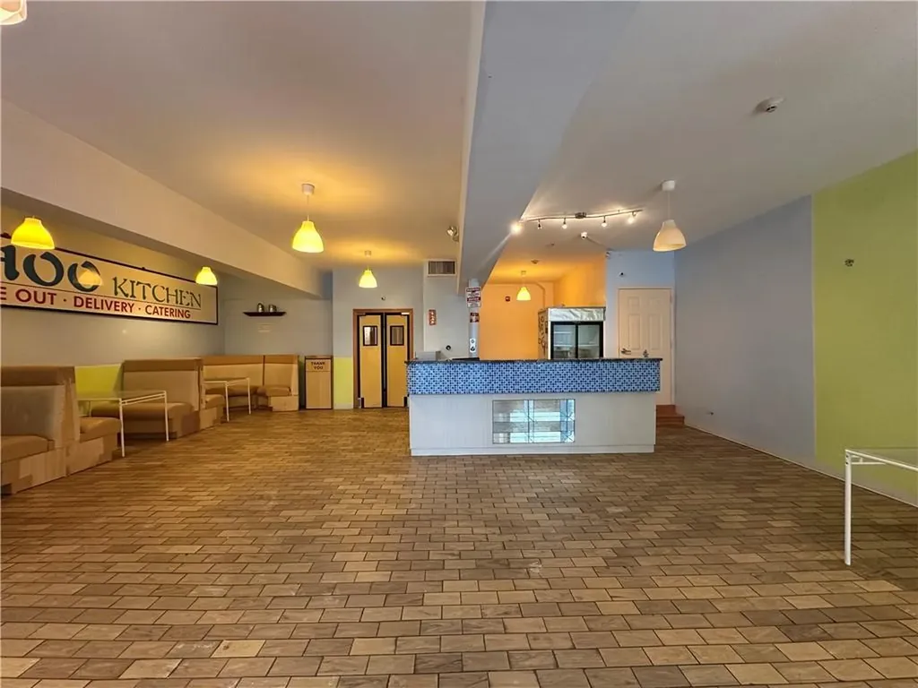 633 Charles Street Providence RI 02904