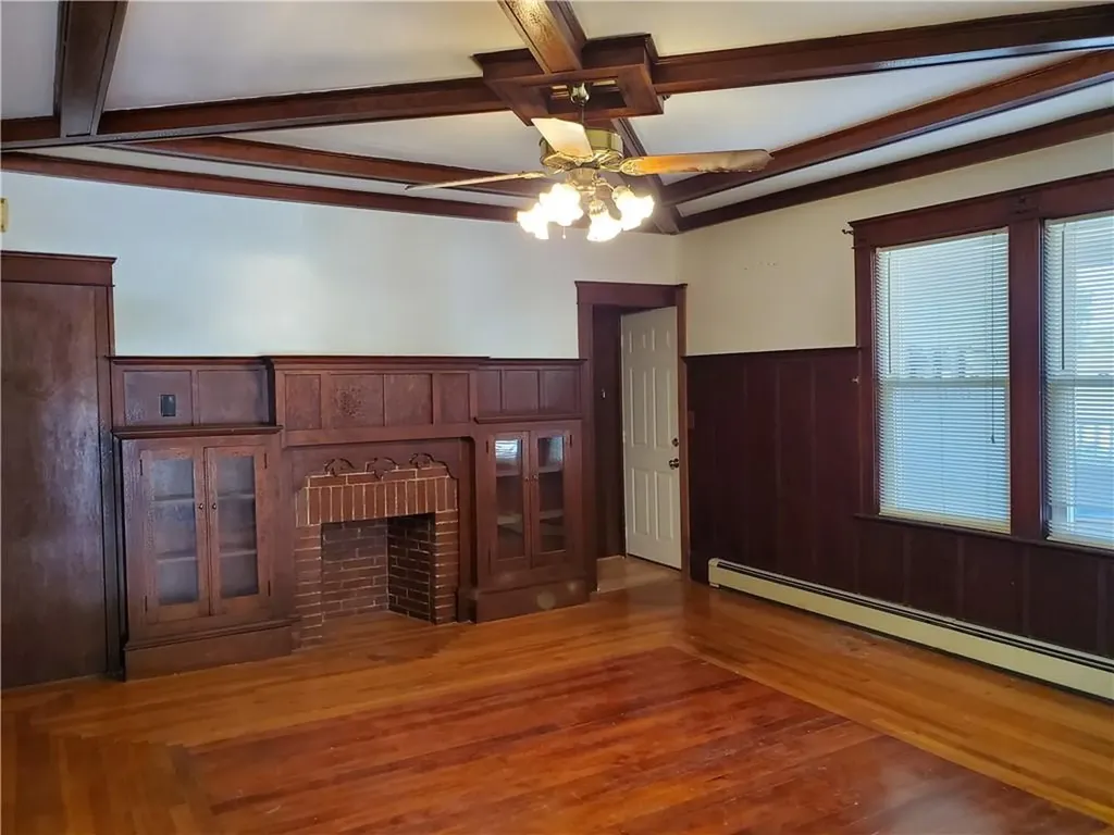 668 Grove Street Woonsocket RI 02895