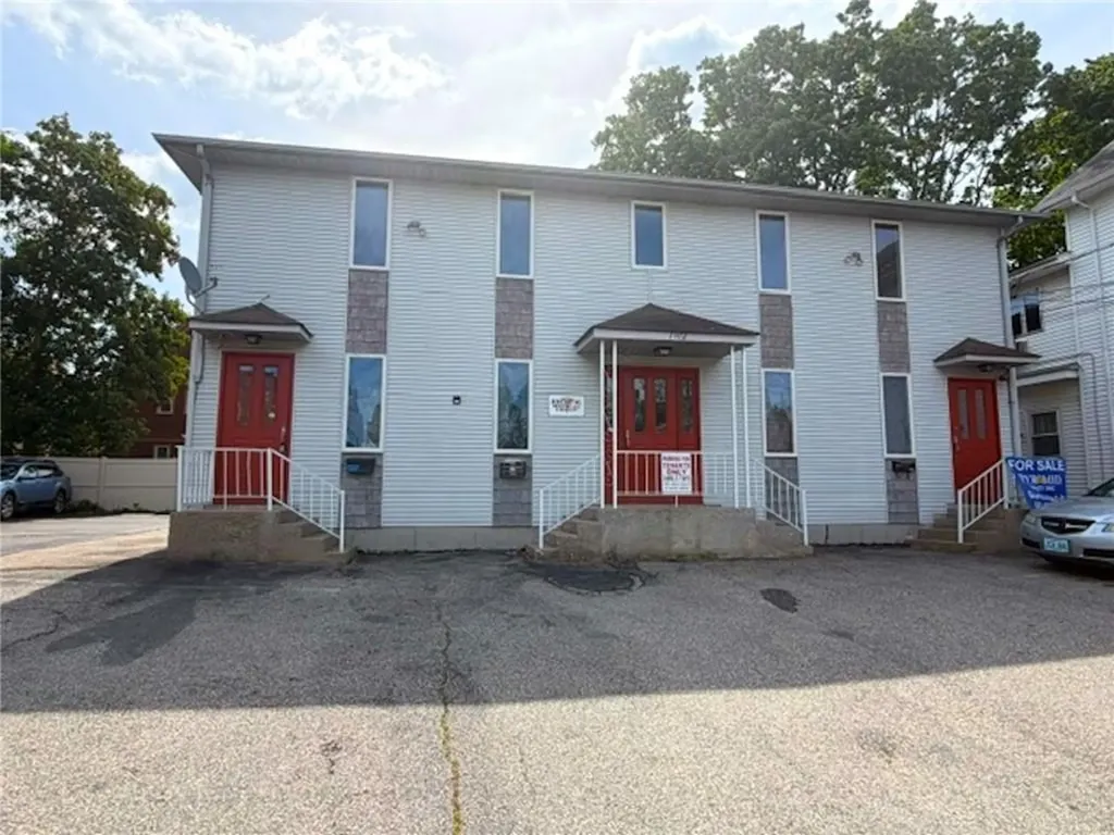 1302 Elmwood Avenue Cranston RI 02910
