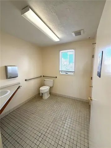 1302 Elmwood Avenue Cranston RI 02910
