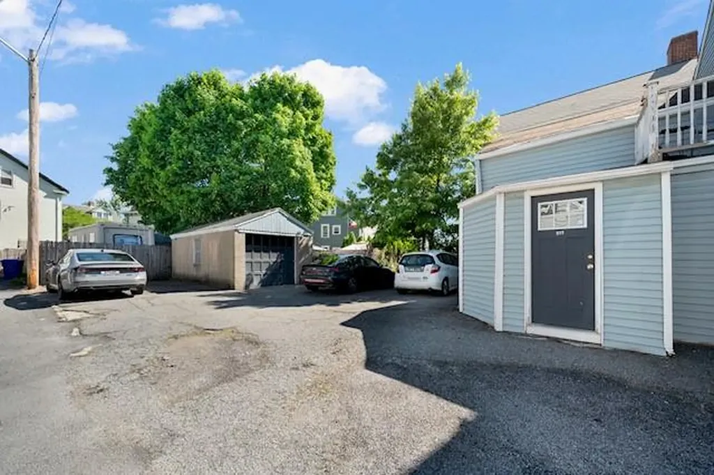 275 Carpenter Street Providence RI 02909