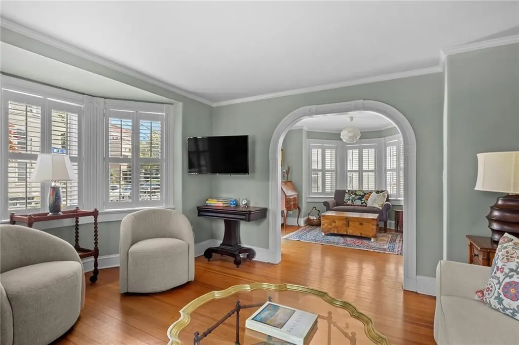 8 Sanford Street Newport RI 02840